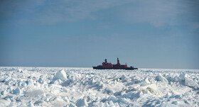آغاز گشت زنی نیروی دریایی آمریکا نزدیکی سواحل روسیه در قطب شمال