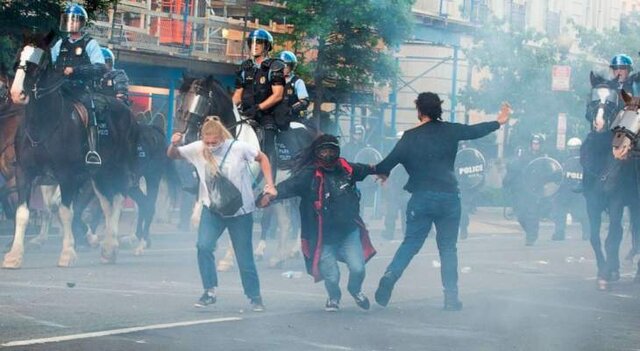 بحرین شهروندانش در واشنگتن را به دوری از اماکن تجمع فراخواند