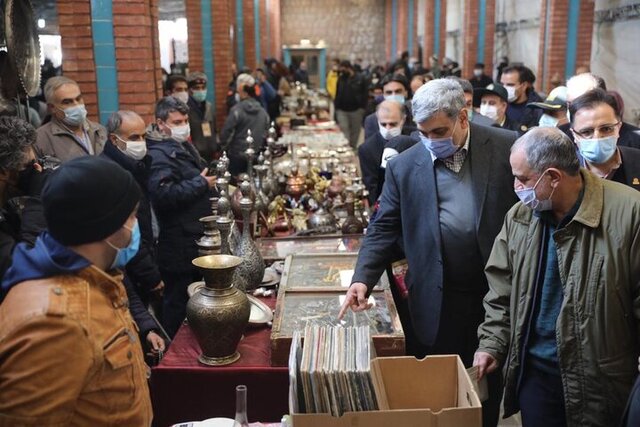 شهردار تهران: در روزهای کرونا باید به فکر معیشت مردم بود