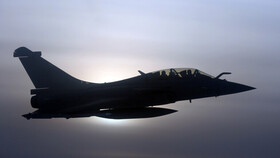 پرواز جنگنده‌های فرانسوی بر فراز آفریقای مرکزی بنا به درخواست رئیس‌جمهوری این کشور