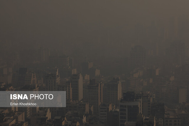 تنفس در وضعیت قرمز/هوای پایتخت طی یک ماه اخیر ۲۴ روز آلوده بود