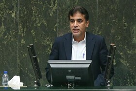 درخشان: استان سیستان و بلوچستان تا کِی باید با محرومیت مواجه باشد؟