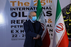 بازدید اسحاق جهانگیری، معاون اول ریاست جمهوری از نمایشگاه نفت، گاز، پالایش و پتروشیمی