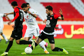 هفته سیزدهم لیگ برتر فوتبال، پرسپولیس - ماشین سازی