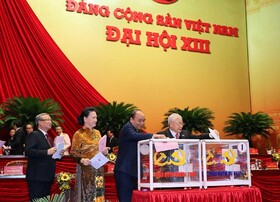رئیس حزب حاکم کمونیست ویتنام برای سومین بار انتخاب شد
