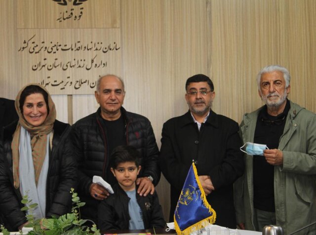حضور برخی هنرمندان در در کانون اصلاح و تربیت