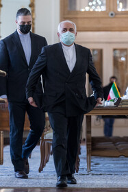 محمد جواد ظریف، وزیر امور خارجه در دیدار با فواد حسین، وزیر امور خارجه عراق