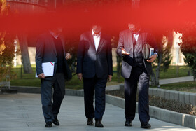 اسحاق جهانگیری، معاون اول رییس جمهوری در جلسه هیات دولت - ۱۵ بهمن