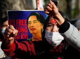 ارتش میانمار فیسبوک را مسدود کرد/ اعتراض ضدکودتا در دومین شهر بزرگ میانمار