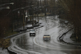 برف و باران در جاده‌های ۱۴ استان/ کاهش ترددهای جاده‌ای در شبانه‌روز گذشته