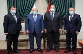 فشار مصر و اردن بر محمود عباس برای آشتی با دحلان قبل از انتخابات