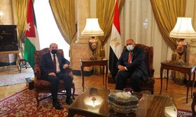 فشار مصر و اردن بر عباس برای آشتی با دحلان قبل از انتخابات