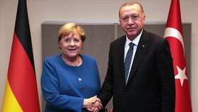 اردوغان و مرکل درباره روابط ترکیه-اتحادیه اروپا رایزنی کردند