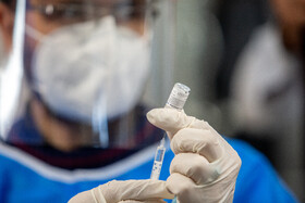 واکسیناسیون بیش از ۲۰۰ نفر از کادردرمان همدان علیه کرونا
