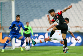 هفته نهم لیگ برتر فوتبال، دیدار تیم های فوتبال پرسپولیس و مس رفسنجان