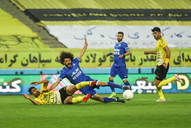 هفته پانزدهم لیگ برتر فوتبال، سپاهان - استقلال