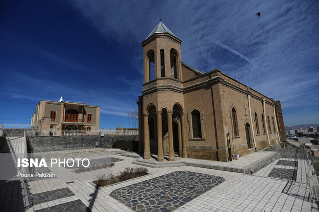 ارزیابان یونسکو از هگمتانه بازدید میکنند ارزیابان یونسکو از هگمتانه بازدید میکنند