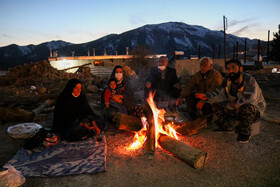 یک هفته پس از زلزله سیسخت