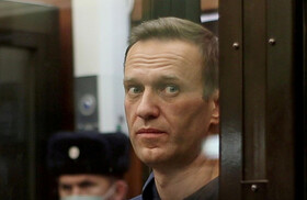 ناوالنی را به زندانی خارج از مسکو منتقل کردند