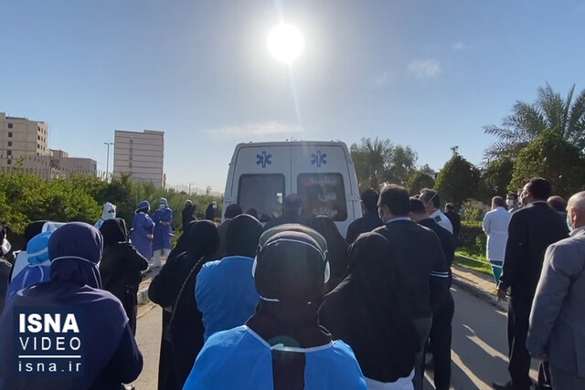 ویدئو / تشییع پیکر یک مدافع سلامت در اهواز ویدئو / تشییع پیکر یک مدافع سلامت در اهواز