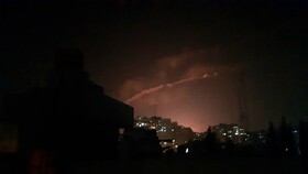 مقابله پدافند هوایی ارتش سوریه با اهداف متخاصم در ریف دمشق 