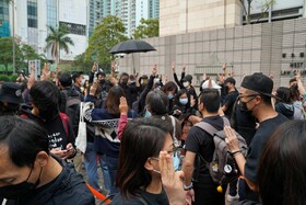 فعالان هنگ کنگی شعار ضد چین سردادند