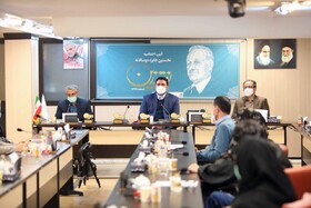 معرفی برگزیدگان «نقد زرین» با یاد زرین‌کوب
