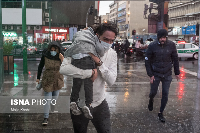 هشدار هواشناسی نسبت به وقوع رگبار و رعد و برق در ۱۳ استان هشدار هواشناسی نسبت به وقوع رگبار و رعد و برق در ۱۳ استان