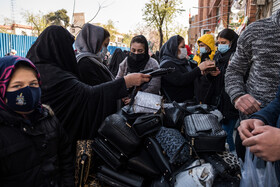 بازار بزرگ تهران در روزهای پایانی سال ۹۹