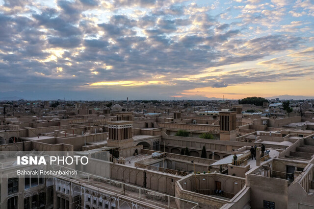 کاهش ۵ درجه‌ای دمای هوا در استان یزد