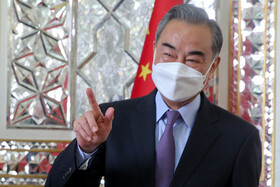 وزیر خارجه چین در مراسم امضای سند جامع همکاری‌های ۲۵ ساله بین ایران و چین 