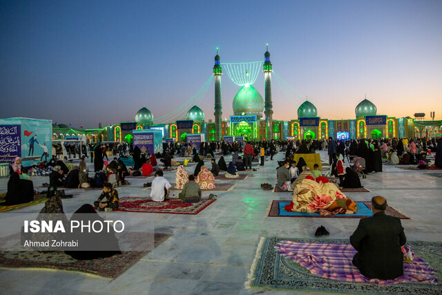 گلبانگ "یا مهدی (عج) ادرکنی" در آسمان ایلام طنین انداز می شود