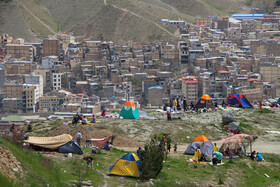 نمایی از تپه های مشرف به سعید آباد جاجرود؛ سیزده فروردین ۱۴۰۰