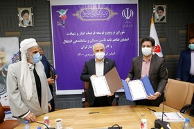 امضای تفاهم نامه تأمین زمین برای ۱۵۰۰ واحد مسکونی و اشتغال برای ۱۵۰۰ نفر از ایثارگران کردستان