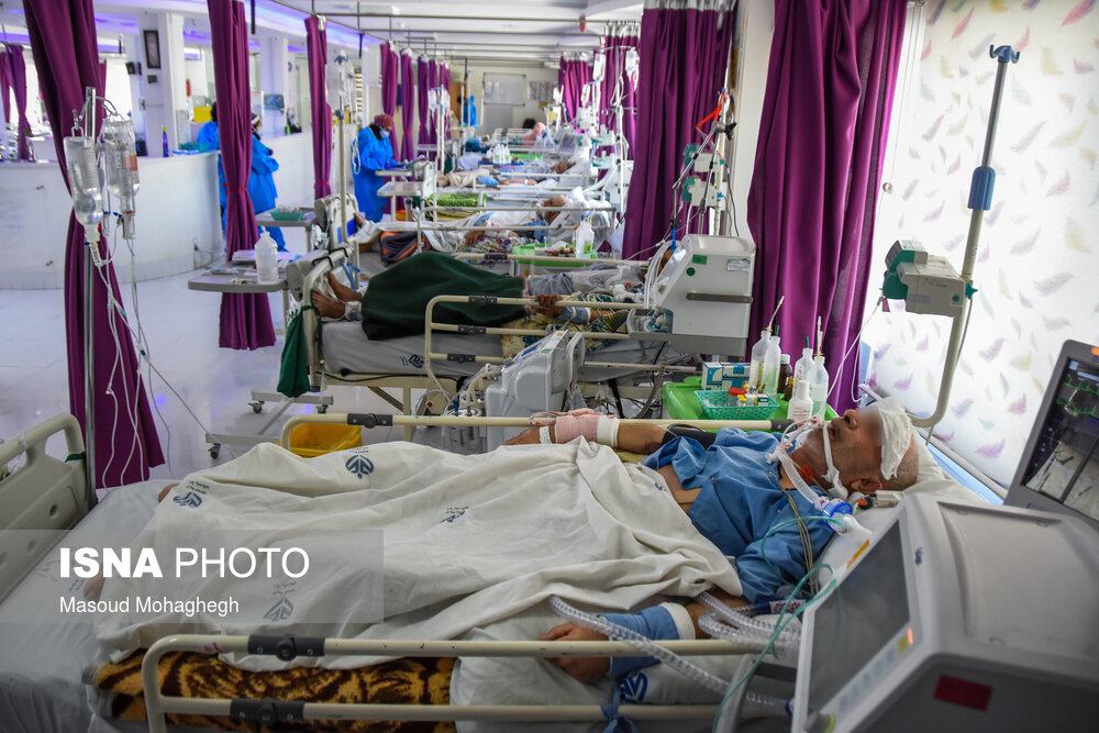 بیمارستان های زابل پر از بیماران کرونایی شده /مردم هشدارها را جدی بگیرند