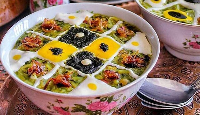 جشنواره آش ایرانی همیشه در گلونی برپاست