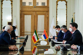 تاکید ایران و صربستان  بر توسعه همکاری‌های اقتصادی