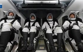 سرنشینان "کرو-۲" به فضا رفتند
