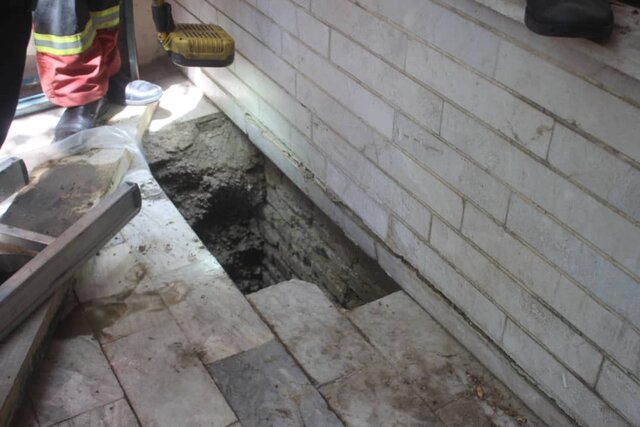 سقوط یک نفر به داخل چاه عجیب