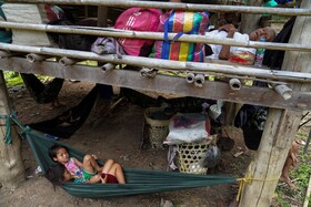 هزاران میانماری از روی اجبار به تایلند گریخته‌اند