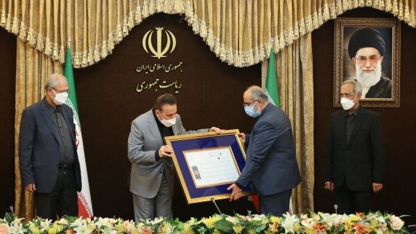 آیین معارفه روسای سابق و جدید مرکز بررسی‌های استراتژیک ریاست جمهوری برگزار شد