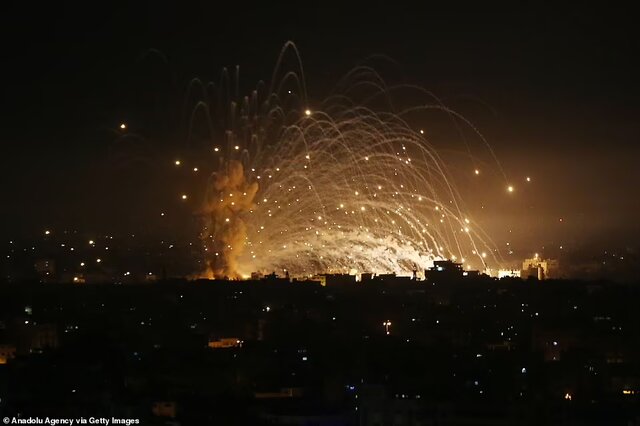 منبع فلسطینی: مذاکرات برای آتش بس جدی شده است منبع فلسطینی: مذاکرات برای آتش بس جدی شده است