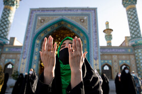 نماز عید فطر - امامزاده پنج تن لویزان تهران