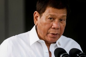 رئیس‌جمهوری فیلیپین مقامات مقصر در کندی واکسیناسیون را به اعمال مجازات تهدید کرد