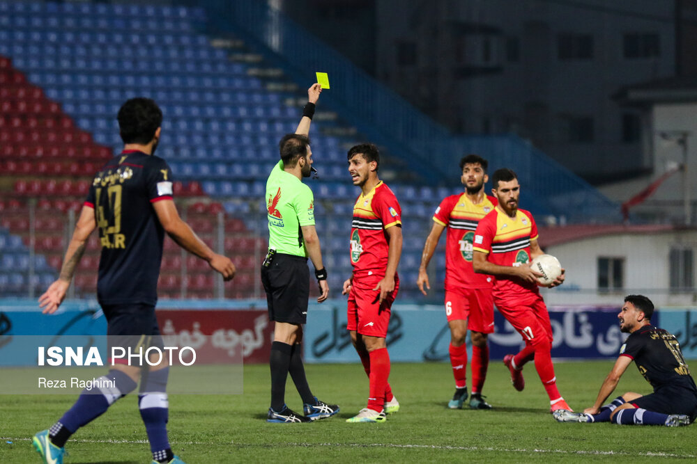 انصاری و احمدزاده محرومان فولاد در نیمه نهایی جام حذفی فوتبال