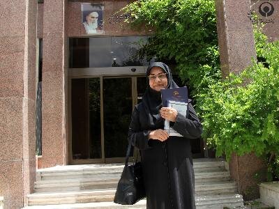 اولین دانش‌آموخته گفتاردرمانی کشور که "استاد تمام" شد