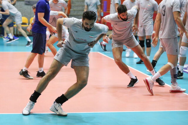 تمرین ملی‌پوشان والیبال ایران قبل از بازی با ژاپن