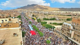 راهپیمایی گسترده یمنی‌ها در همبستگی با فلسطین/ الحوثی: مقاومت "معامله قرن" را ساقط کرد