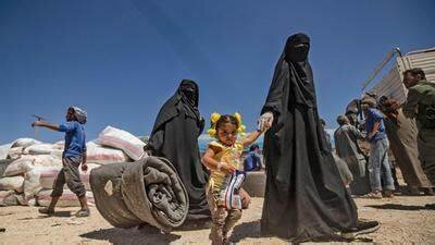دانمارک زنان و کودکان بازداشتی در اردوگاه‌های سوری را به کشور برمی‌گرداند