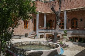 خانه اردیبهشت اودلاجان در محله پامنار امروز تبدیل به یک موسسه فرهنگی هنری شده است، این خانه تاریخی 